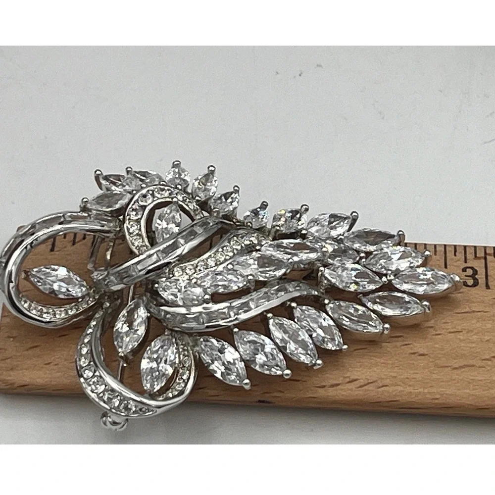 Nolan Miller Glamour Collection Silver Tone Marquise CZ Spray Brooch Pin Org box